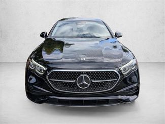 Used 2025 Mercedes-Benz E 350 4MATIC Sedan video 2