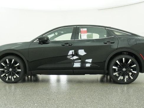 New 2026 Toyota Crown Platinum AWD/4WD image 22