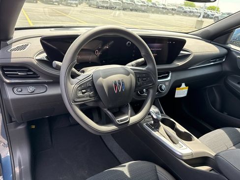 New 2026 Buick Envista Preferred FWD image 16