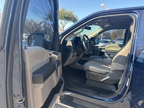 Used 2019 Ford F150 XLT w/ Equipment Group 302A Luxury image 12