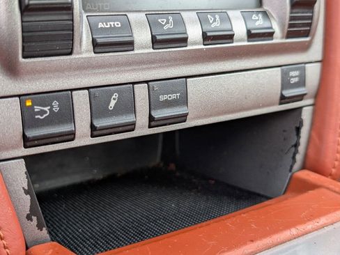 Used 2006 Porsche 911 Carrera 4S image 26