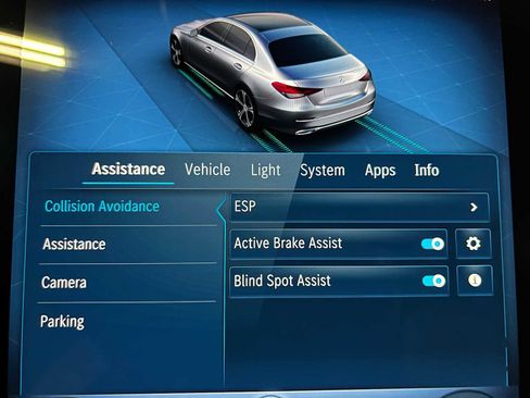 Used 2025 Mercedes-Benz C 300 4MATIC Sedan image 26