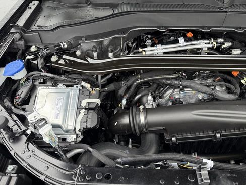 New 2026 Ford Explorer ST-Line w/ ST-Line Street Pack image 44