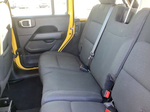 Used 2020 Jeep Wrangler Unlimited Sahara w/ Uconnect 4C Nav & Sound Group image 13