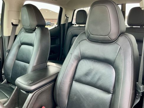 Used 2016 GMC Canyon SLT w/ Driver Alert Package image 40