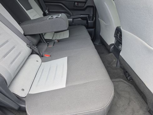 Certified 2025 Toyota 4Runner TRD Off-Road AWD/4WD image 12