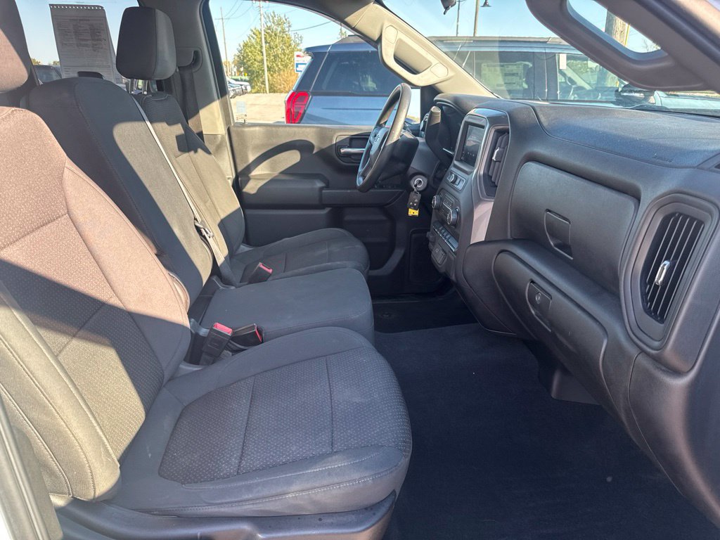 Used 2020 Chevrolet Silverado 1500 Custom Trail Boss w/ Custom Convenience Package AWD/4WD image 28