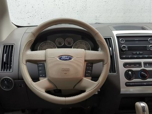 Used 2010 Ford Edge SEL FWD image 20