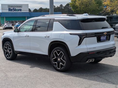 New 2026 Chevrolet Traverse High Country image 6