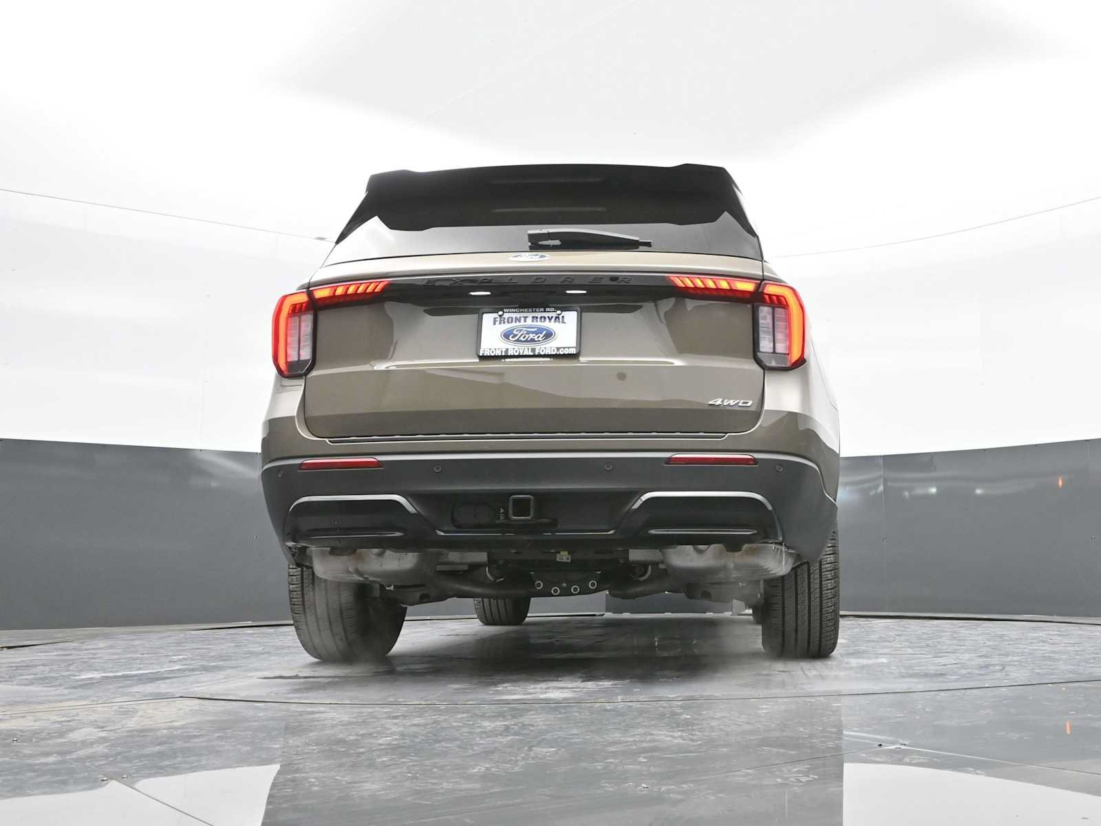 New 2026 Ford Explorer ST-Line w/ ST-Line Street Pack AWD/4WD image 64
