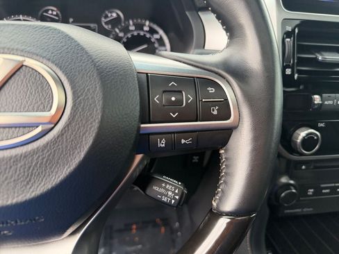 Used 2023 Lexus GX 460 Premium w/ Premium Package AWD/4WD image 16