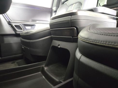 Used 2023 Rivian R1T Adventure image 31