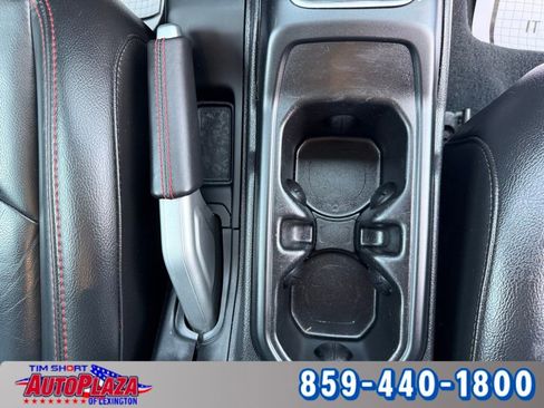 Used 2022 Jeep Gladiator Rubicon w/ LED Lighting Group AWD/4WD image 19