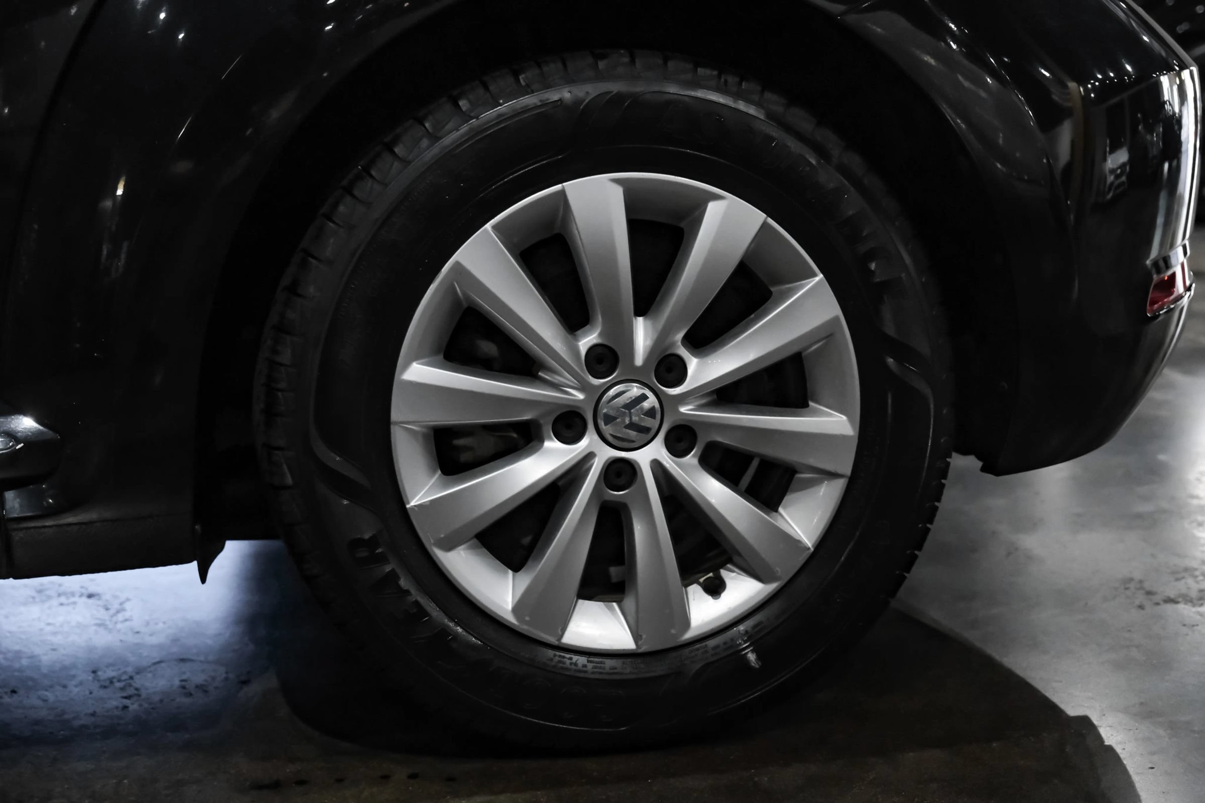Used 2018 Volkswagen Beetle 2.0T Coast FWD image 50