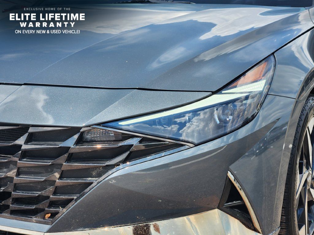 Used 2023 Hyundai Elantra Limited FWD image 8