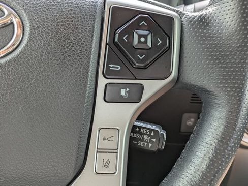 Used 2023 Toyota 4Runner SR5 Premium w/ Moonroof Package RWD image 21