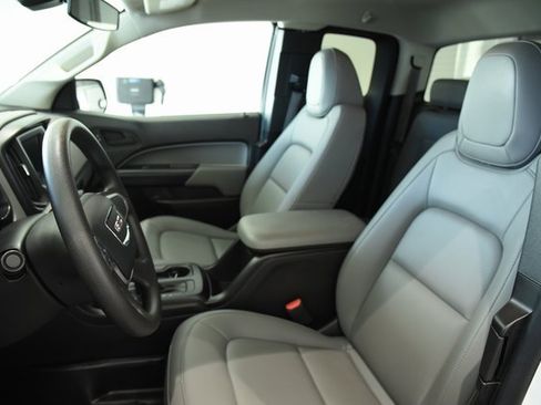 Used 2022 GMC Canyon Elevation Standard w/ Convenience Package image 15