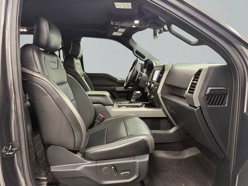 Used 2019 Ford F150 Raptor w/ Equipment Group 802A Luxury AWD/4WD image 14