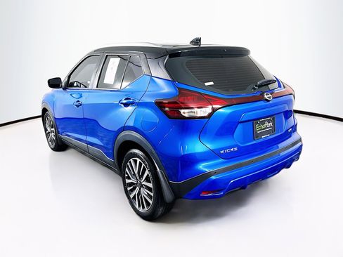 Used 2023 Nissan Kicks SV FWD image 5