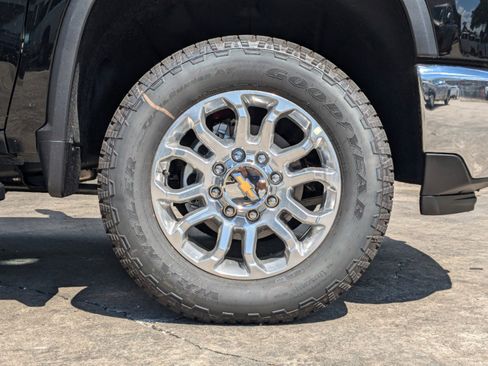 New 2025 Chevrolet Silverado 2500 LTZ w/ LTZ Plus Package image 19