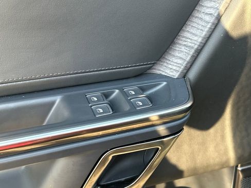 Used 2022 Rivian R1T Launch Edition image 21