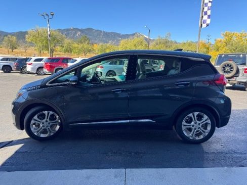 Used 2019 Chevrolet Bolt LT image 4