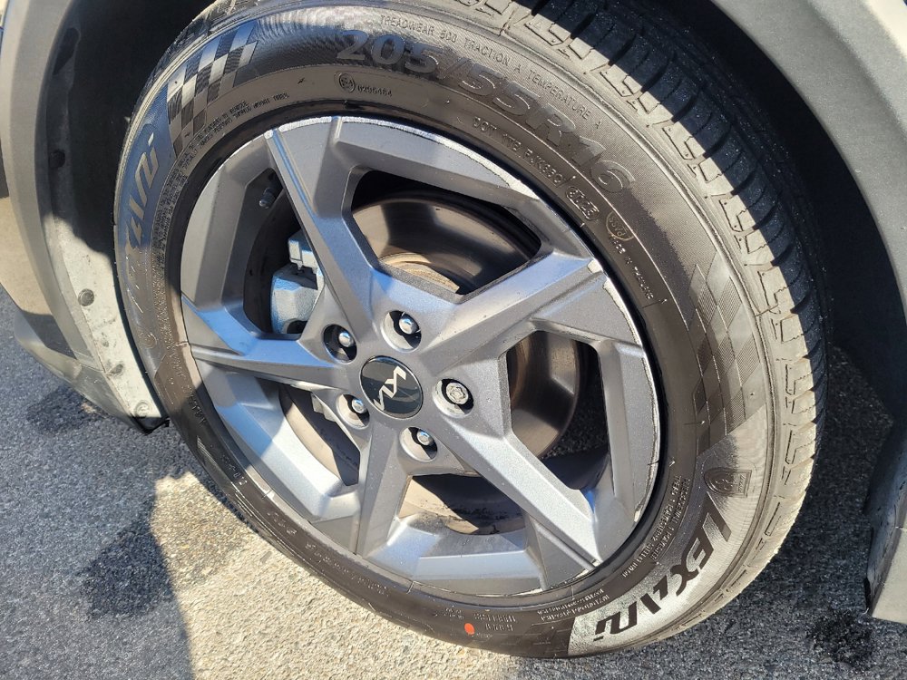 Used 2025 Kia K4 FWD image 31