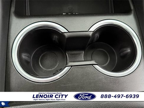 Used 2023 Chevrolet Suburban High Country image 33