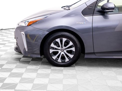 Used 2022 Toyota Prius XLE w/ Advanced Technology Package AWD/4WD image 33