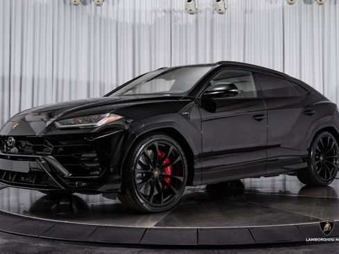 Used 2019 Lamborghini Urus image 7