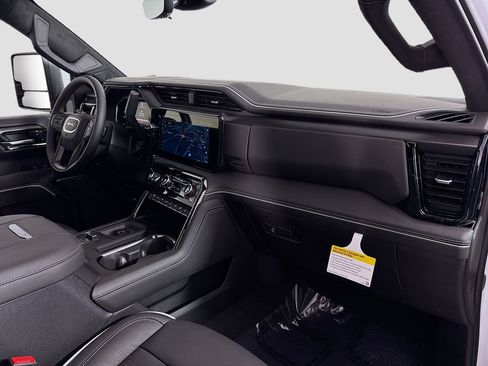 New 2026 GMC Sierra 2500 AT4X image 30