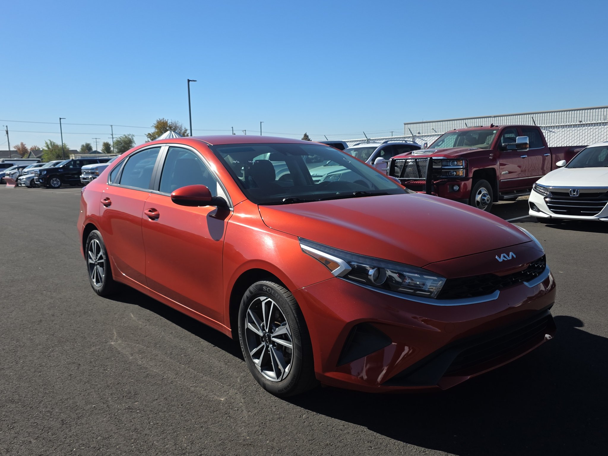 Used 2023 Kia Forte LXS FWD image 1