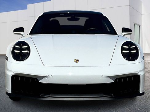 Used 2025 Porsche 911 Carrera GTS RWD image 10