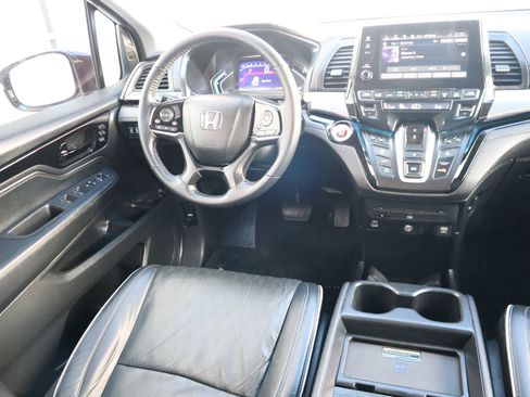 Used 2022 Honda Odyssey Elite image 31