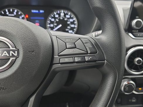 Used 2025 Nissan Sentra S FWD image 15
