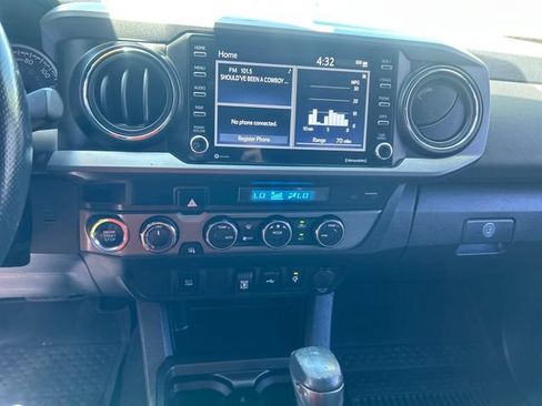 Used 2023 Toyota Tacoma TRD Sport AWD/4WD image 20