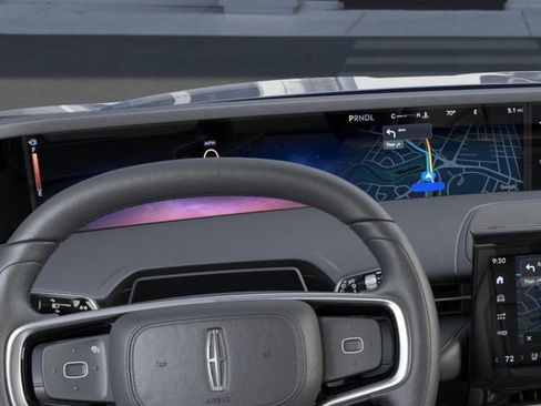New 2026 Lincoln Nautilus Premier AWD/4WD image 13