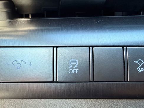 Used 2025 Hyundai Kona SEL image 26