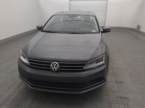Used 2017 Volkswagen Jetta SE FWD image 15
