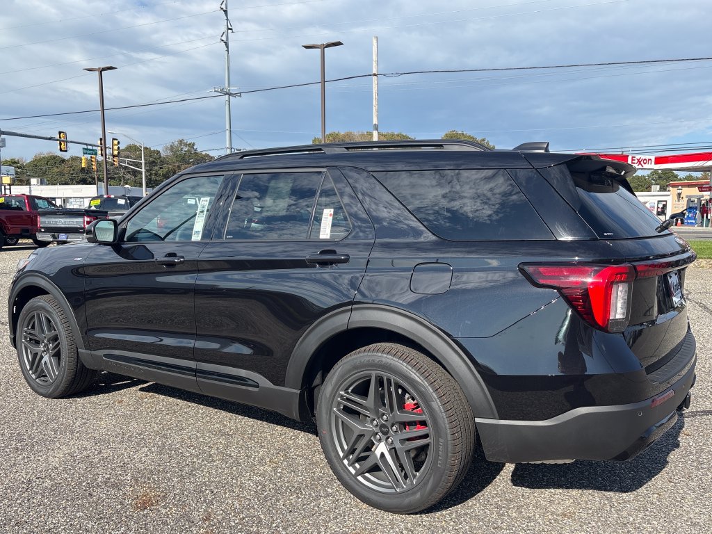New 2027 Ford Explorer ST-Line w/ Premium Package AWD/4WD image 30