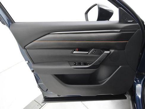 New 2026 MAZDA CX-50 AWD 2.5 Hybrid w/ Cargo Package image 31