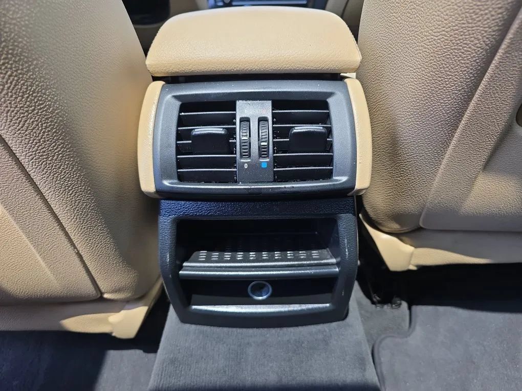 Used 2017 BMW X3 xDrive28i AWD/4WD image 43
