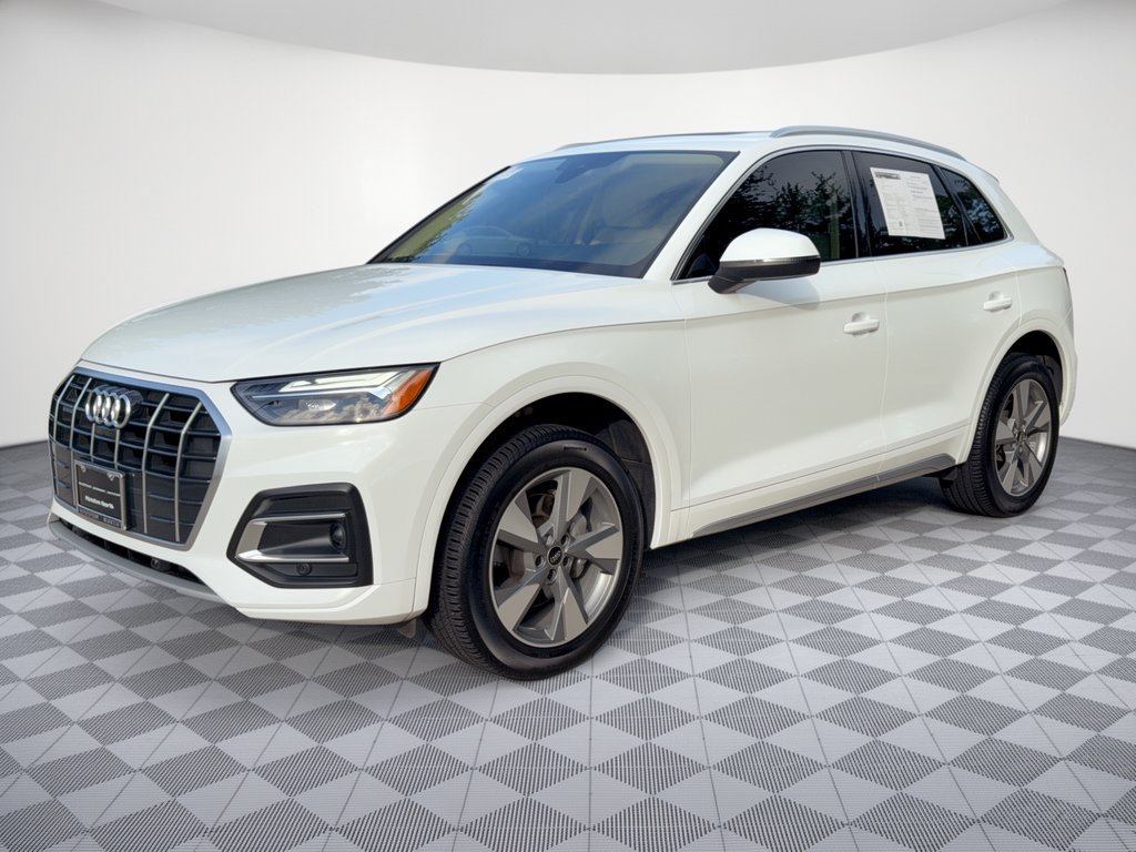 Used 2023 Audi Q5 2.0T Premium Plus w/ Premium Plus Package AWD/4WD image 1