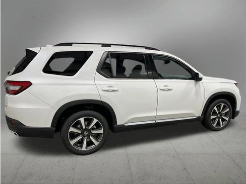 New 2025 Honda Pilot Elite image 9