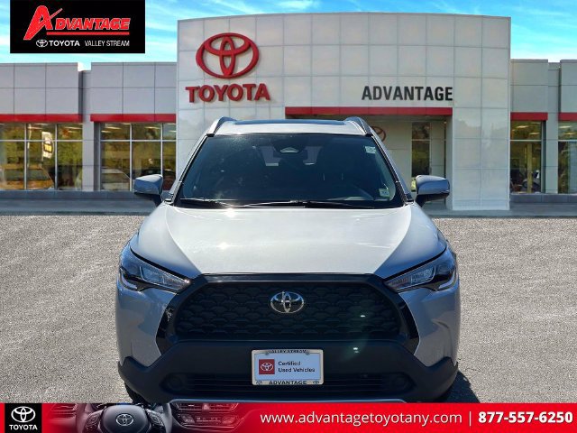 Certified 2024 Toyota Corolla Cross LE w/ Moonroof Package AWD/4WD image 2