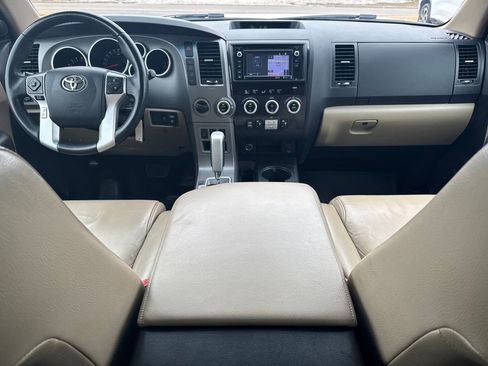 Used 2015 Toyota Sequoia Limited image 17