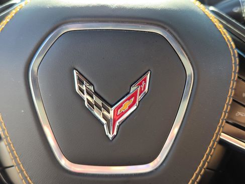 Used 2024 Chevrolet Corvette Stingray Premium Conv w/ Z51 Performance Package image 27