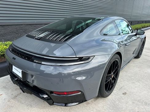 Certified 2026 Porsche 911 Carrera GTS image 10