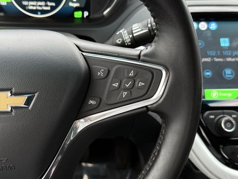 Used 2020 Chevrolet Bolt LT FWD image 29