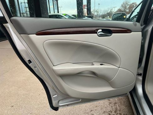 Used 2011 Buick Lucerne CXL w/ Driver Confidence Package image 14